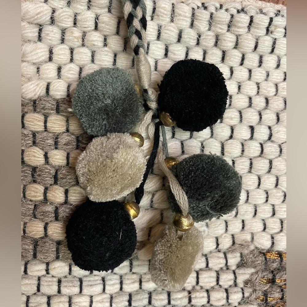 Lovestitch Woven Bag NWT - Picture 7 of 14